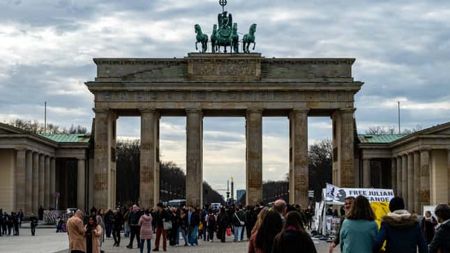 Zieht Berlin seine Normenkontrollklage zur Schweinehaltung zurück?